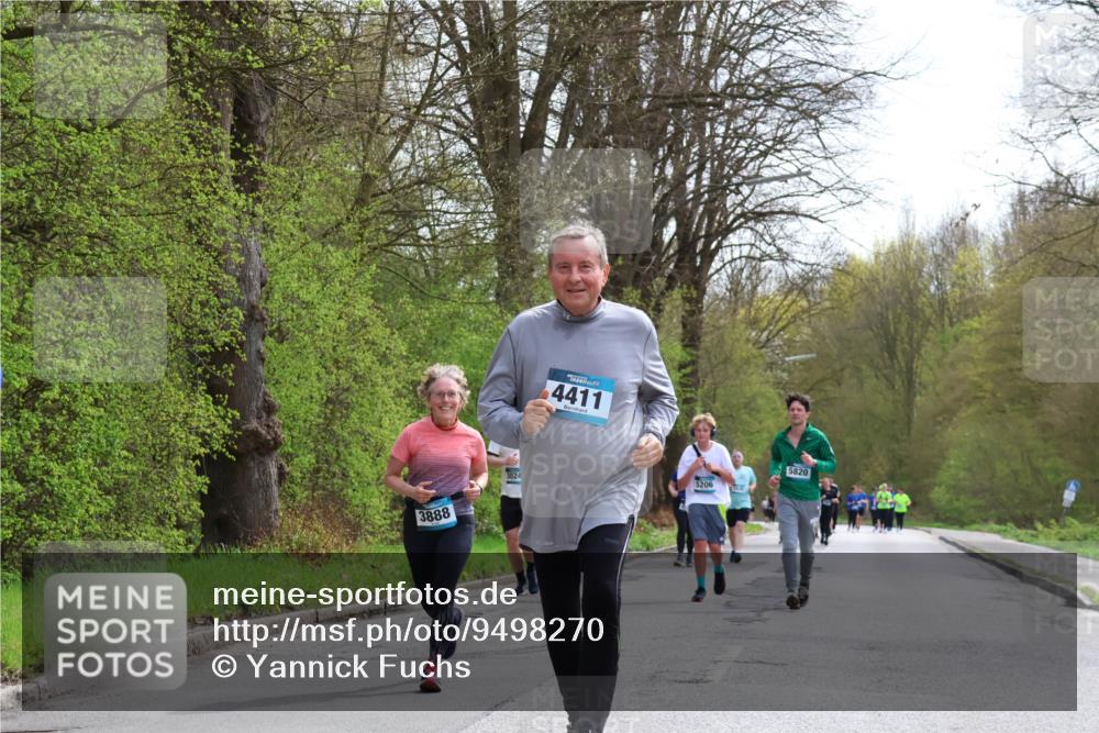 12.04.2026 - 45. Internationalen Wilhelmsburger Insellauf Yannick Fuchs http://msf.ph/oto/9498270 12.04.2026 13:11:37 Laufen 3888, 4411, 5820, 5206 meine-sportfotos.de