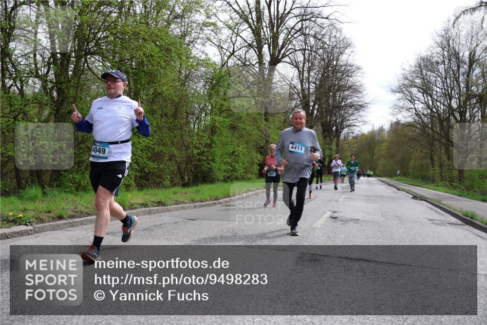 12.04.2026 - 45. Internationalen Wilhelmsburger Insellauf Yannick Fuchs http://msf.ph/oto/9498283 12.04.2026 13:11:38 Laufen 4049, 4411 meine-sportfotos.de
