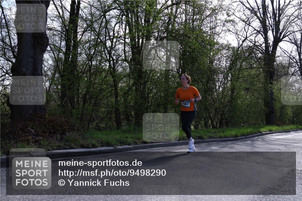 12.04.2026 - 45. Internationalen Wilhelmsburger Insellauf Yannick Fuchs http://msf.ph/oto/9498290 12.04.2026 10:56:41 Laufen 5367 meine-sportfotos.de