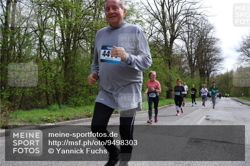 12.04.2026 - 45. Internationalen Wilhelmsburger Insellauf Yannick Fuchs http://msf.ph/oto/9498303 12.04.2026 13:11:40 Laufen 44, 3888, 4684, 5820 meine-sportfotos.de