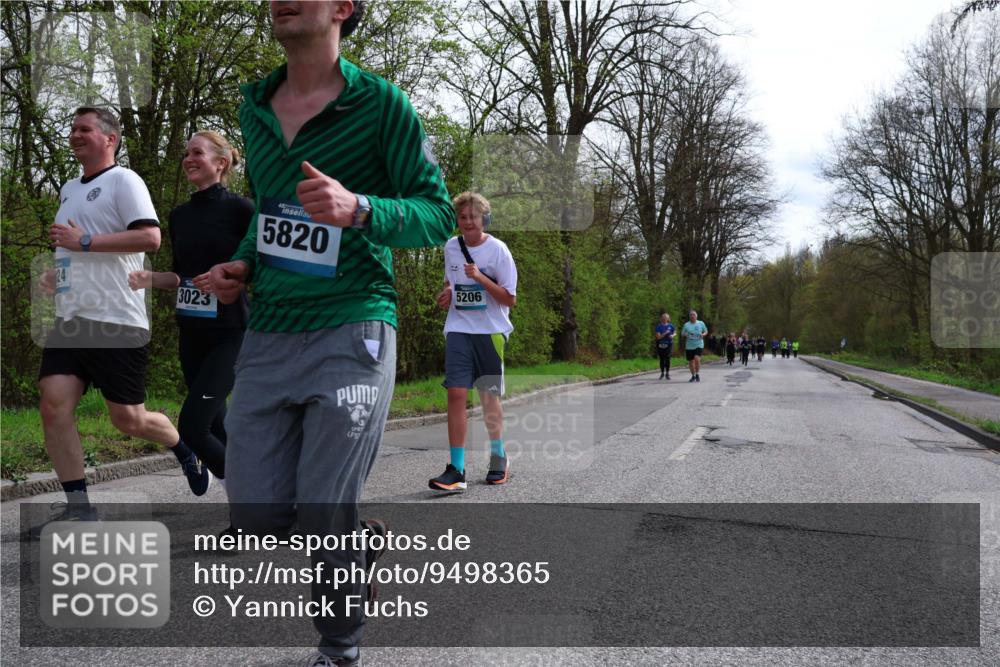 12.04.2026 - 45. Internationalen Wilhelmsburger Insellauf Yannick Fuchs http://msf.ph/oto/9498365 12.04.2026 13:11:45 Laufen 24, 3023, 5820, 5206 meine-sportfotos.de