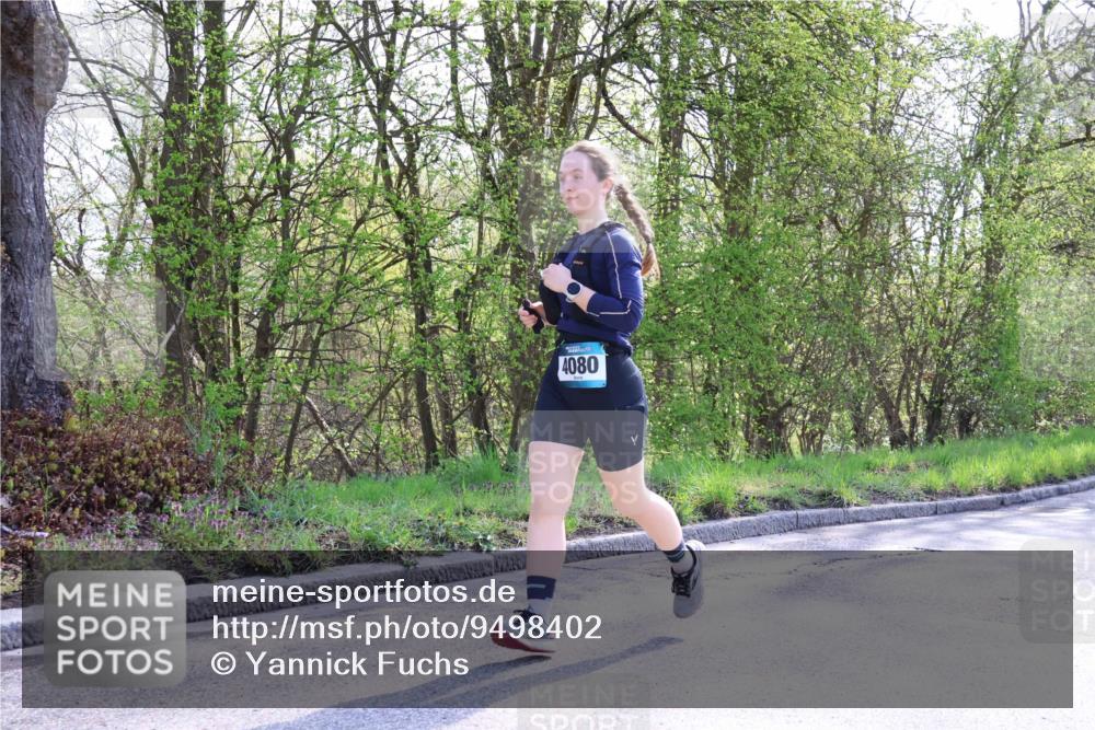12.04.2026 - 45. Internationalen Wilhelmsburger Insellauf Yannick Fuchs http://msf.ph/oto/9498402 12.04.2026 10:57:06 Laufen 4080 meine-sportfotos.de