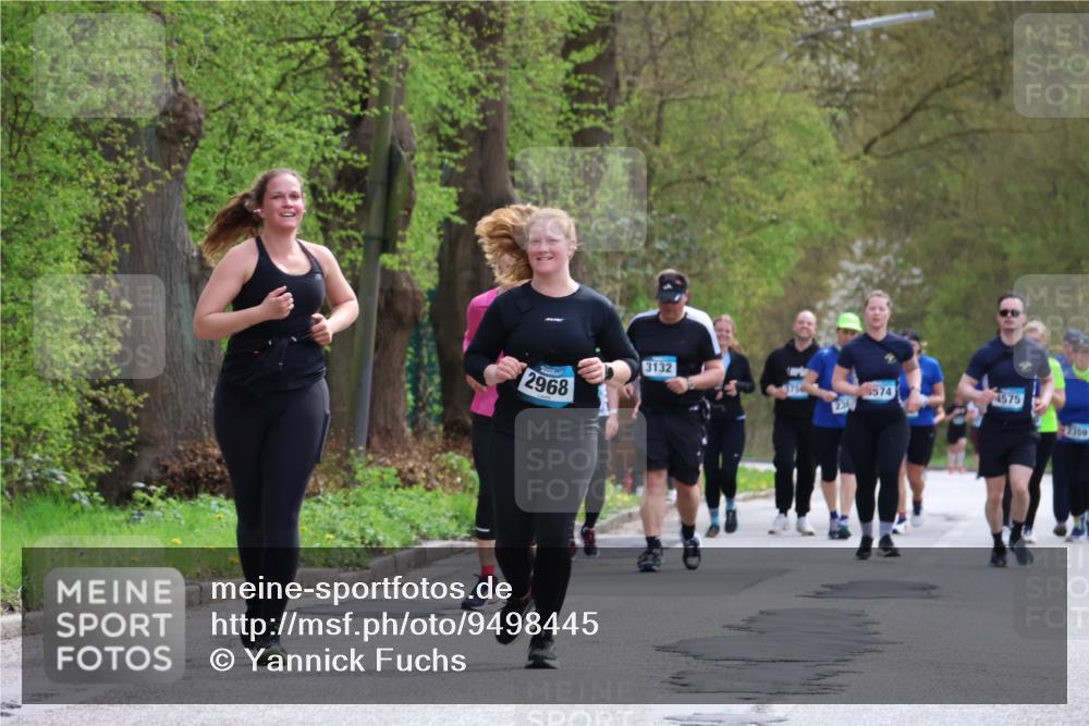 12.04.2026 - 45. Internationalen Wilhelmsburger Insellauf Yannick Fuchs http://msf.ph/oto/9498445 12.04.2026 13:11:53 Laufen 3132, 2968, 750, 574, 230, 4575, 2359 meine-sportfotos.de