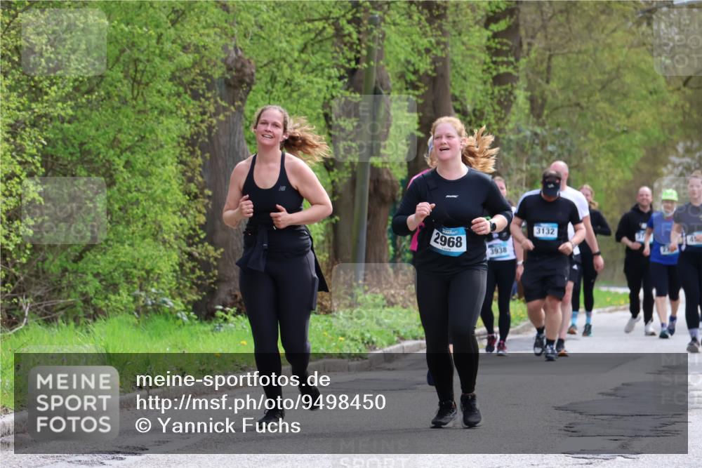 12.04.2026 - 45. Internationalen Wilhelmsburger Insellauf Yannick Fuchs http://msf.ph/oto/9498450 12.04.2026 13:11:54 Laufen 2968, 938, 3132 meine-sportfotos.de