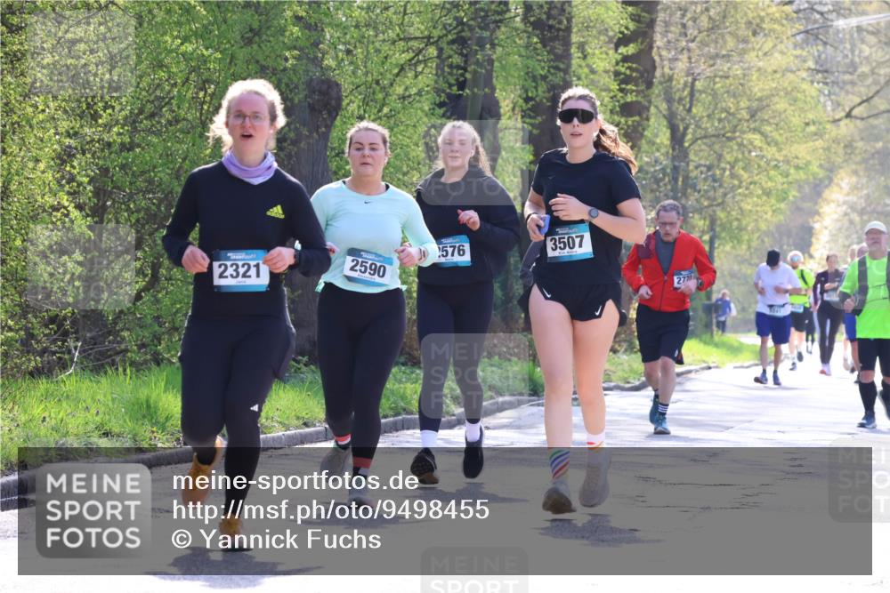 12.04.2026 - 45. Internationalen Wilhelmsburger Insellauf Yannick Fuchs http://msf.ph/oto/9498455 12.04.2026 10:57:12 Laufen 2321, 2590, 576, 3507, 2770 meine-sportfotos.de