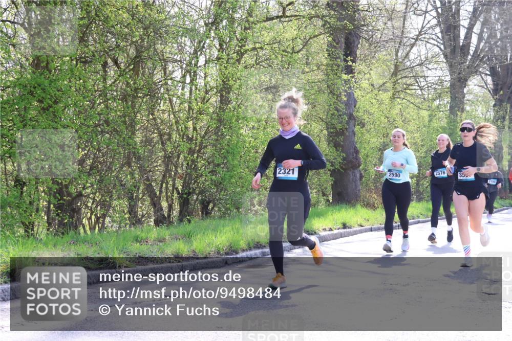 12.04.2026 - 45. Internationalen Wilhelmsburger Insellauf Yannick Fuchs http://msf.ph/oto/9498484 12.04.2026 10:57:15 Laufen 2576, 2321, 2590, 350, 2199 meine-sportfotos.de