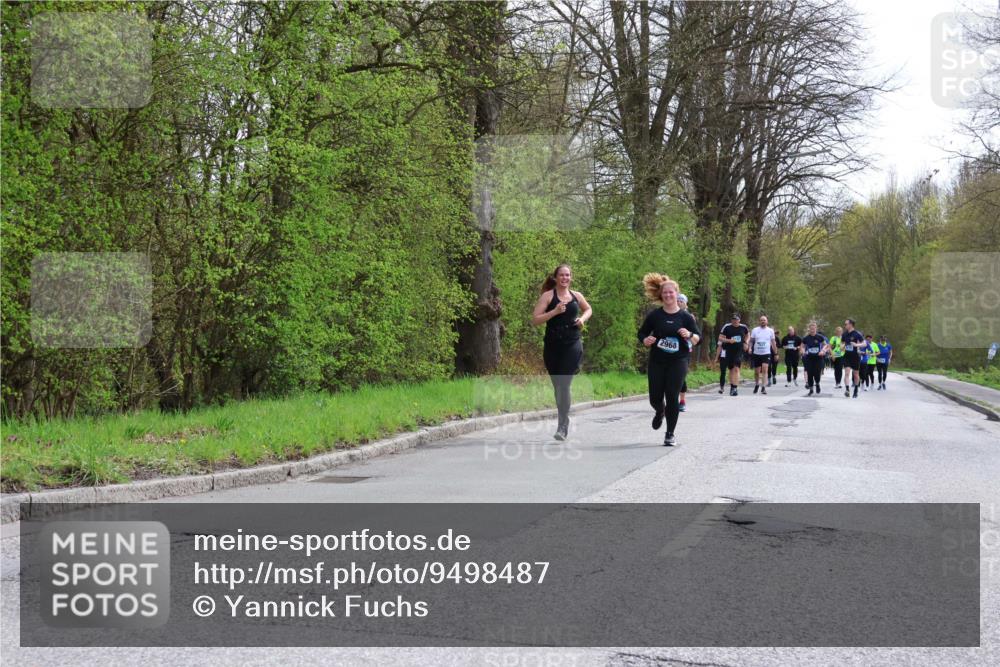 12.04.2026 - 45. Internationalen Wilhelmsburger Insellauf Yannick Fuchs http://msf.ph/oto/9498487 12.04.2026 13:11:57 Laufen 2968 meine-sportfotos.de