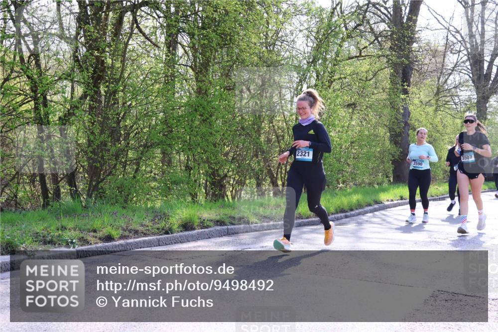 12.04.2026 - 45. Internationalen Wilhelmsburger Insellauf Yannick Fuchs http://msf.ph/oto/9498492 12.04.2026 10:57:16 Laufen 2321, 3507, 2590 meine-sportfotos.de