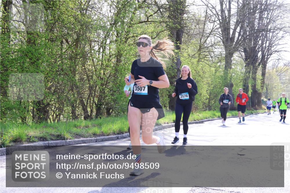12.04.2026 - 45. Internationalen Wilhelmsburger Insellauf Yannick Fuchs http://msf.ph/oto/9498509 12.04.2026 10:57:18 Laufen 3507, 2576, 2199 meine-sportfotos.de