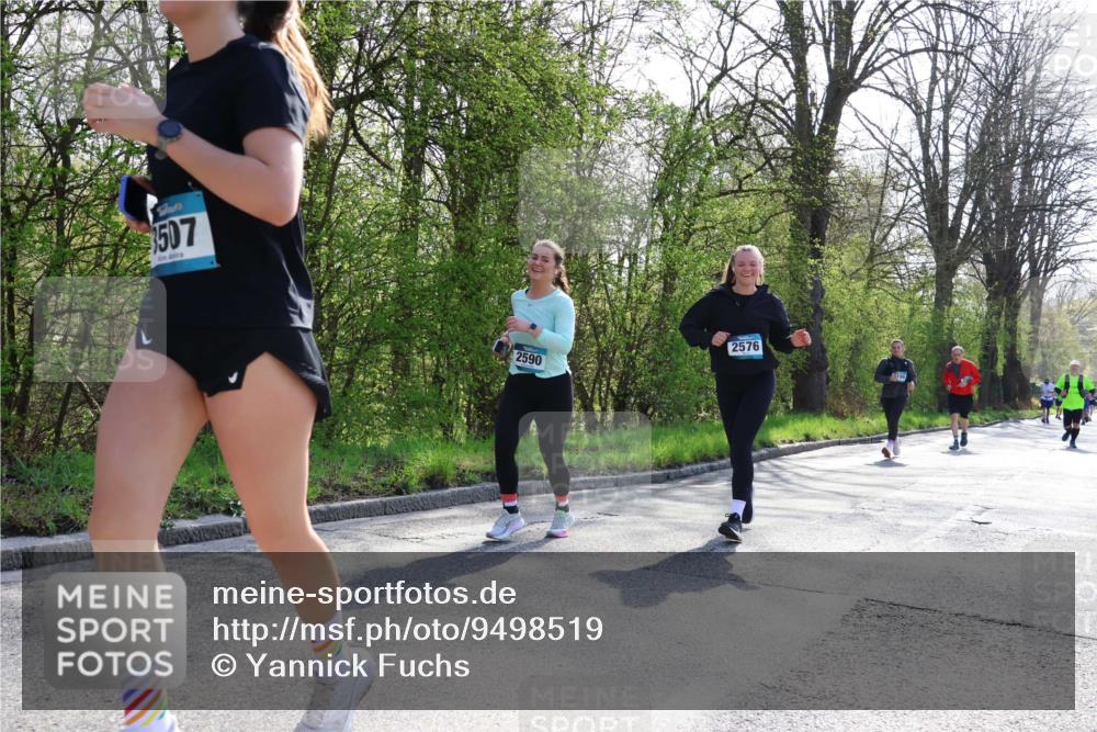 12.04.2026 - 45. Internationalen Wilhelmsburger Insellauf Yannick Fuchs http://msf.ph/oto/9498519 12.04.2026 10:57:19 Laufen 507, 2590, 2576 meine-sportfotos.de