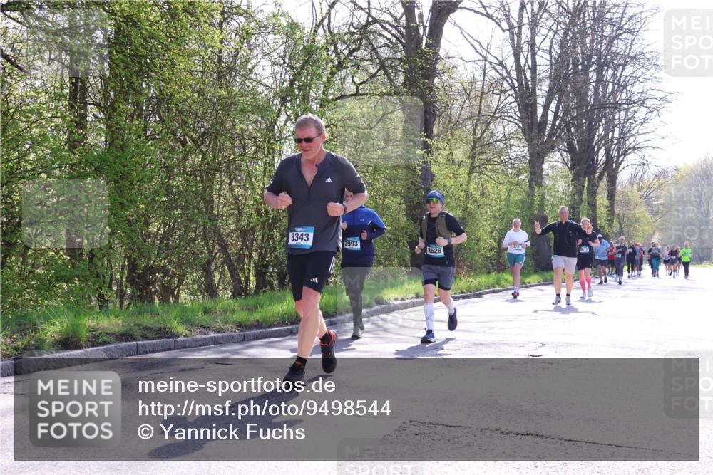 12.04.2026 - 45. Internationalen Wilhelmsburger Insellauf Yannick Fuchs http://msf.ph/oto/9498544 12.04.2026 10:58:38 Laufen 3343, 2993, 3751, 2528 meine-sportfotos.de