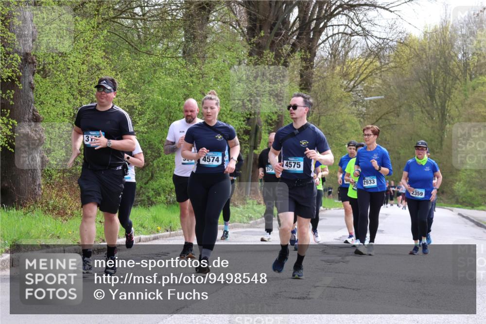 12.04.2026 - 45. Internationalen Wilhelmsburger Insellauf Yannick Fuchs http://msf.ph/oto/9498548 12.04.2026 13:12:06 Laufen 13, 4574, 375, 4575, 2933, 2359 meine-sportfotos.de