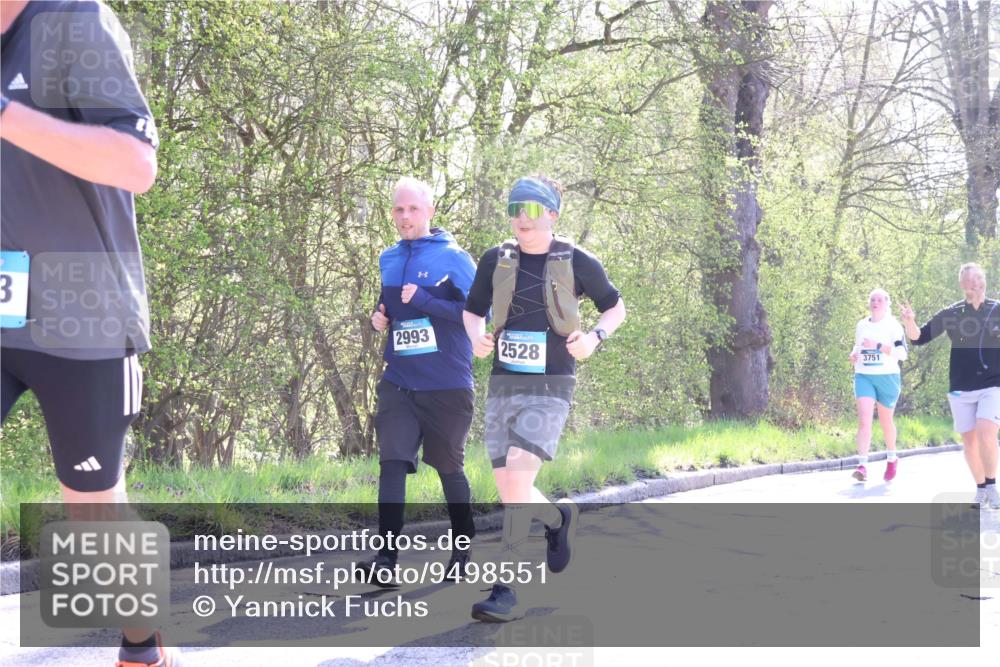 12.04.2026 - 45. Internationalen Wilhelmsburger Insellauf Yannick Fuchs http://msf.ph/oto/9498551 12.04.2026 10:58:39 Laufen 3, 3, 2993, 2528, 3751 meine-sportfotos.de