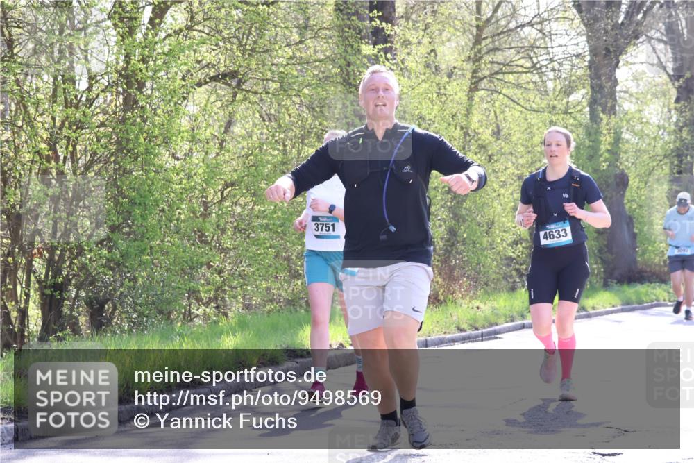 12.04.2026 - 45. Internationalen Wilhelmsburger Insellauf Yannick Fuchs http://msf.ph/oto/9498569 12.04.2026 10:58:41 Laufen 3751, 4633, 3092 meine-sportfotos.de