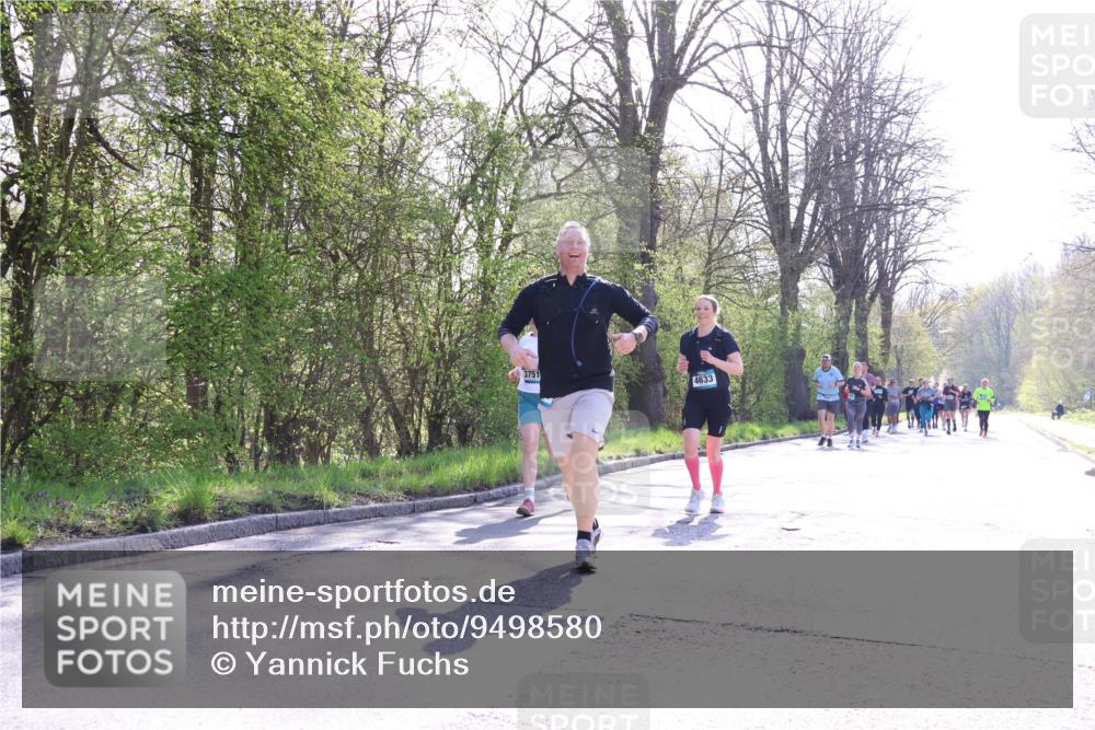 12.04.2026 - 45. Internationalen Wilhelmsburger Insellauf Yannick Fuchs http://msf.ph/oto/9498580 12.04.2026 10:58:42 Laufen 3751, 4633 meine-sportfotos.de