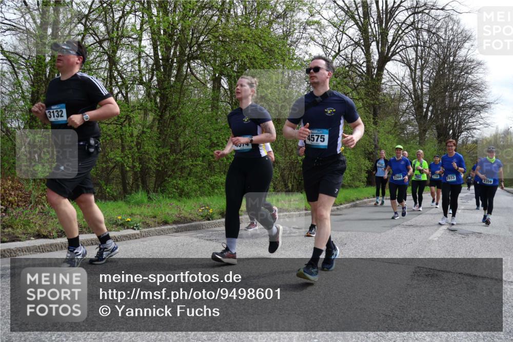 12.04.2026 - 45. Internationalen Wilhelmsburger Insellauf Yannick Fuchs http://msf.ph/oto/9498601 12.04.2026 13:12:11 Laufen 3132, 4575, 2360, 3960, 2756, 2933, 2359 meine-sportfotos.de