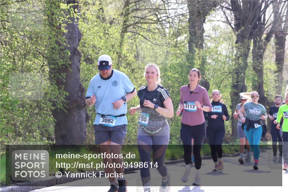 12.04.2026 - 45. Internationalen Wilhelmsburger Insellauf Yannick Fuchs http://msf.ph/oto/9498614 12.04.2026 10:58:47 Laufen 3092, 155, 3112, 2489, 27, 23, 30, 56 meine-sportfotos.de