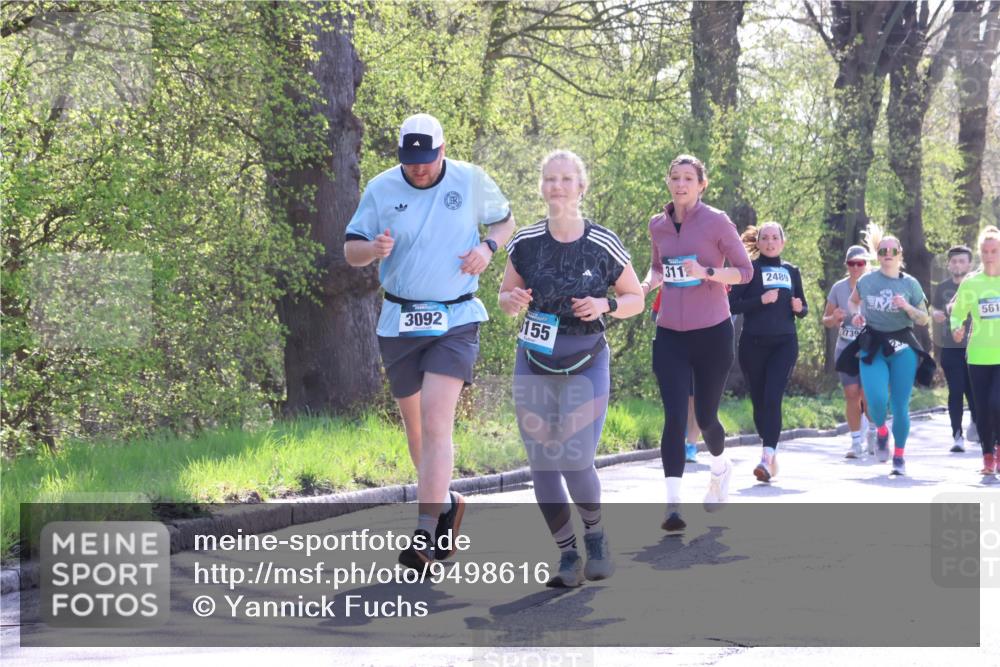 12.04.2026 - 45. Internationalen Wilhelmsburger Insellauf Yannick Fuchs http://msf.ph/oto/9498616 12.04.2026 10:58:47 Laufen 3092, 155, 311, 2489, 561, 2730 meine-sportfotos.de