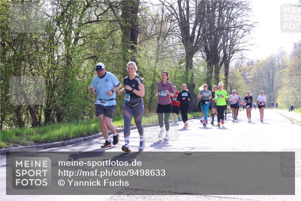 12.04.2026 - 45. Internationalen Wilhelmsburger Insellauf Yannick Fuchs http://msf.ph/oto/9498633 12.04.2026 10:58:48 Laufen 3092, 155, 3112, 3046, 2489, 5616 meine-sportfotos.de