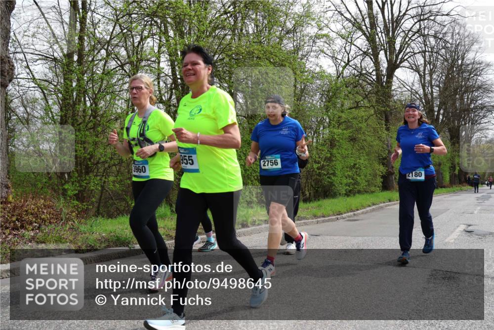 12.04.2026 - 45. Internationalen Wilhelmsburger Insellauf Yannick Fuchs http://msf.ph/oto/9498645 12.04.2026 13:12:15 Laufen 3960, 955, 2756, 2180 meine-sportfotos.de