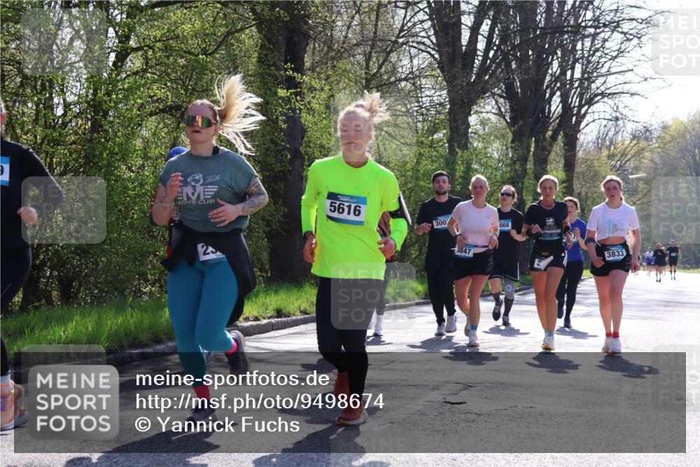 12.04.2026 - 45. Internationalen Wilhelmsburger Insellauf Yannick Fuchs http://msf.ph/oto/9498674 12.04.2026 10:58:53 Laufen 2024, 5616, 300, 3847, 868, 3833 meine-sportfotos.de