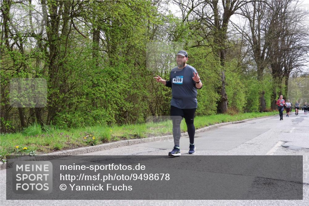 12.04.2026 - 45. Internationalen Wilhelmsburger Insellauf Yannick Fuchs http://msf.ph/oto/9498678 12.04.2026 13:12:29 Laufen 4316 meine-sportfotos.de