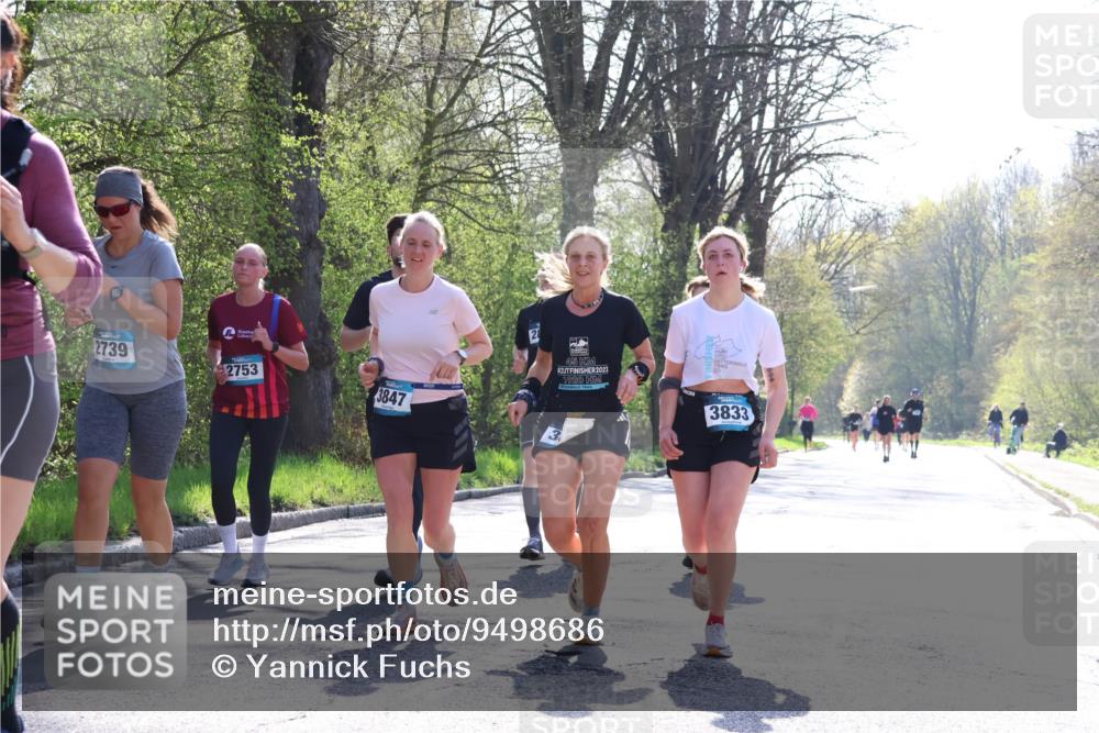 12.04.2026 - 45. Internationalen Wilhelmsburger Insellauf Yannick Fuchs http://msf.ph/oto/9498686 12.04.2026 10:58:54 Laufen 2739, 2753, 3847, 45, 2023, 1920, 3833 meine-sportfotos.de
