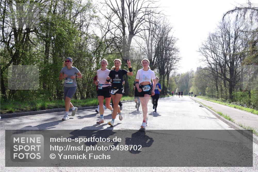 12.04.2026 - 45. Internationalen Wilhelmsburger Insellauf Yannick Fuchs http://msf.ph/oto/9498702 12.04.2026 10:58:55 Laufen 2023, 2739, 847, 3, 3833, 367 meine-sportfotos.de