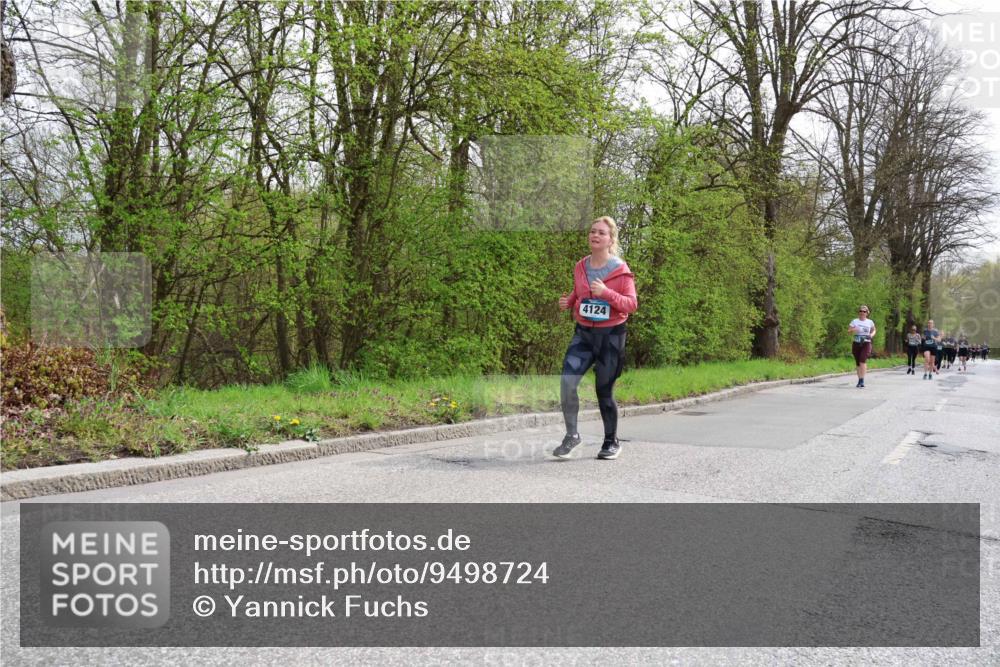 12.04.2026 - 45. Internationalen Wilhelmsburger Insellauf Yannick Fuchs http://msf.ph/oto/9498724 12.04.2026 13:12:36 Laufen 4124 meine-sportfotos.de