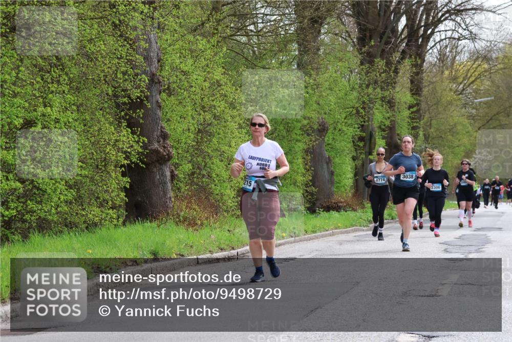 12.04.2026 - 45. Internationalen Wilhelmsburger Insellauf Yannick Fuchs http://msf.ph/oto/9498729 12.04.2026 13:12:37 Laufen 215, 3038, 4774, 2306 meine-sportfotos.de