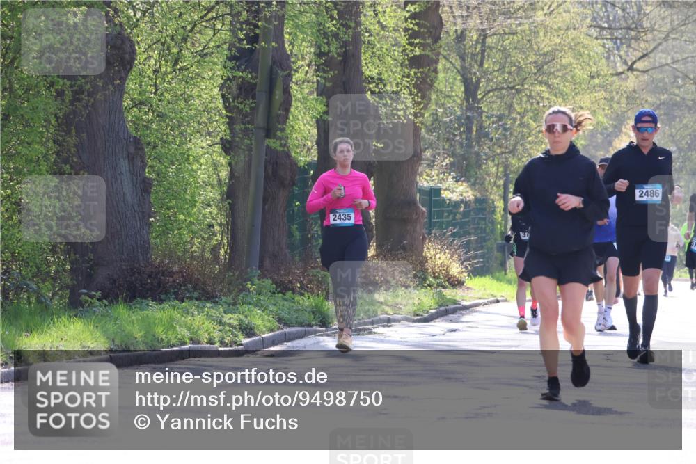 12.04.2026 - 45. Internationalen Wilhelmsburger Insellauf Yannick Fuchs http://msf.ph/oto/9498750 12.04.2026 10:59:07 Laufen 2435, 2486 meine-sportfotos.de