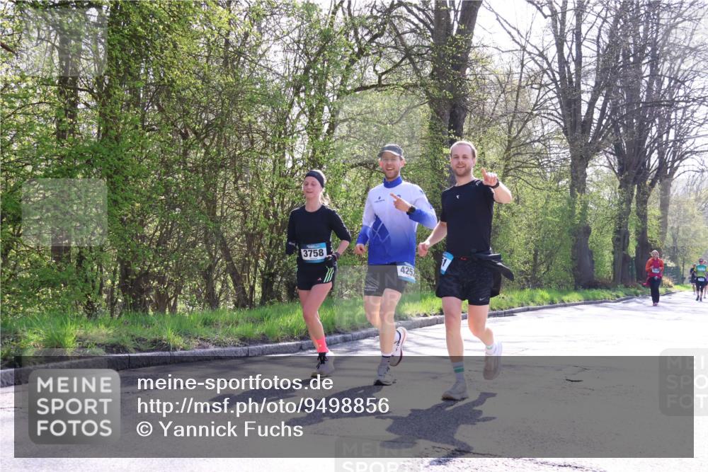 12.04.2026 - 45. Internationalen Wilhelmsburger Insellauf Yannick Fuchs http://msf.ph/oto/9498856 12.04.2026 10:59:22 Laufen 3758, 425 meine-sportfotos.de