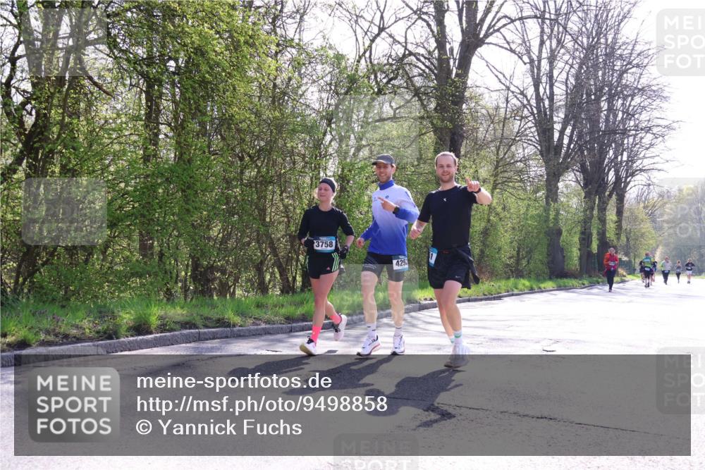 12.04.2026 - 45. Internationalen Wilhelmsburger Insellauf Yannick Fuchs http://msf.ph/oto/9498858 12.04.2026 10:59:22 Laufen 3758, 425 meine-sportfotos.de