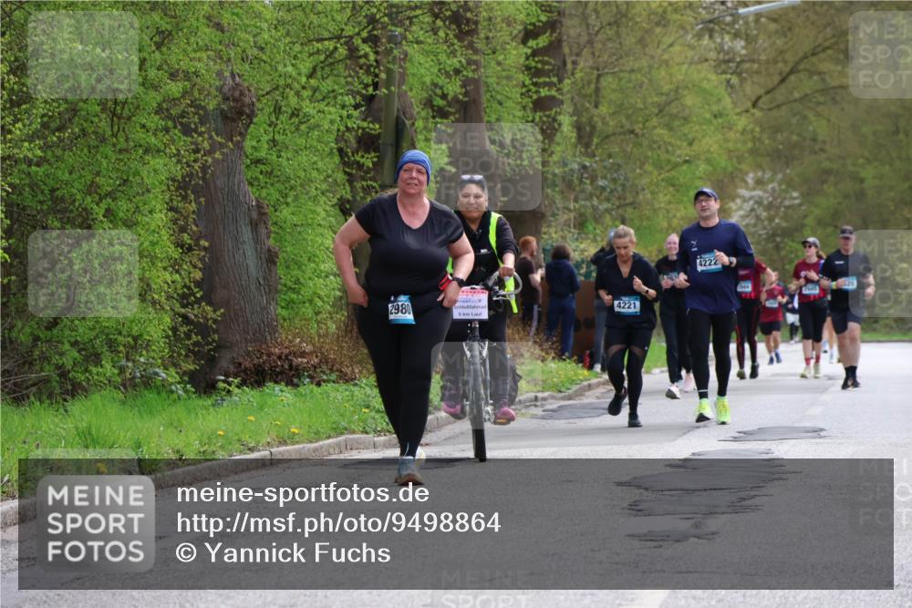 12.04.2026 - 45. Internationalen Wilhelmsburger Insellauf Yannick Fuchs http://msf.ph/oto/9498864 12.04.2026 13:12:54 Laufen 2980, 5, 4221, 4222, 2545 meine-sportfotos.de