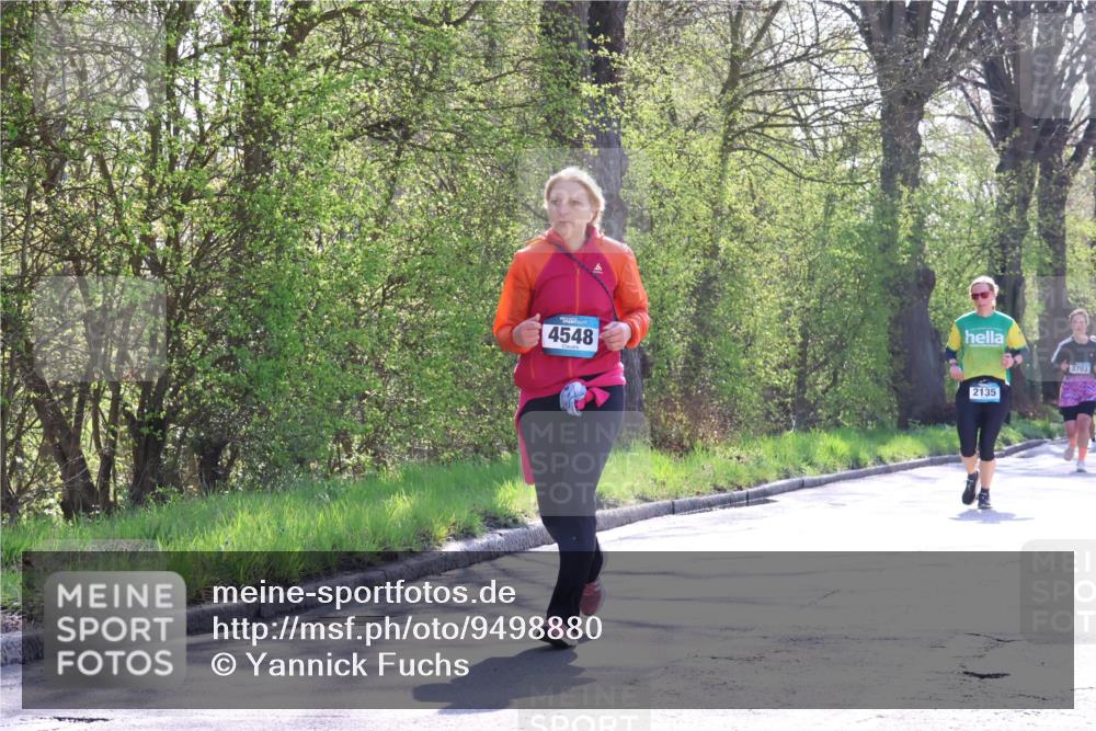 12.04.2026 - 45. Internationalen Wilhelmsburger Insellauf Yannick Fuchs http://msf.ph/oto/9498880 12.04.2026 10:59:31 Laufen 4548, 2135, 3703 meine-sportfotos.de
