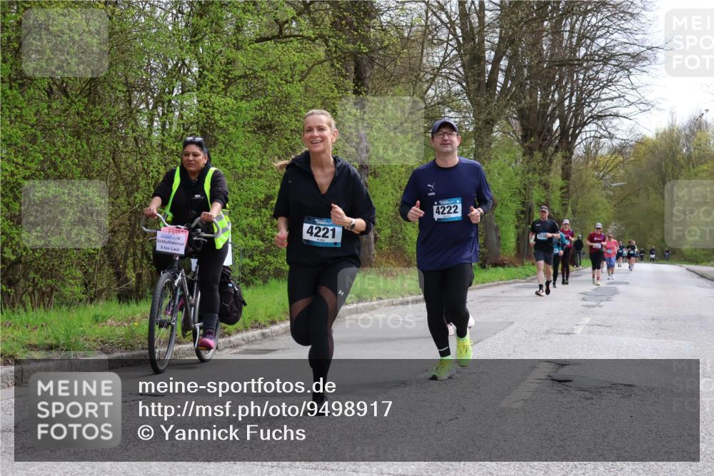 12.04.2026 - 45. Internationalen Wilhelmsburger Insellauf Yannick Fuchs http://msf.ph/oto/9498917 12.04.2026 13:13:09 Laufen 5, 4221, 4222, 5520 meine-sportfotos.de