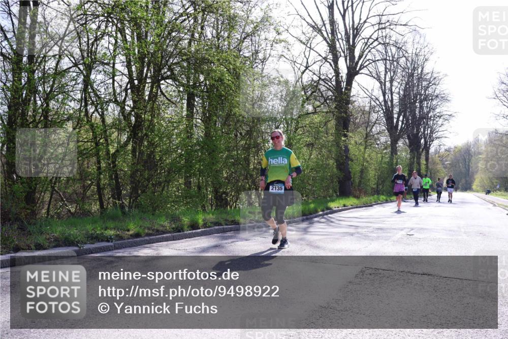 12.04.2026 - 45. Internationalen Wilhelmsburger Insellauf Yannick Fuchs http://msf.ph/oto/9498922 12.04.2026 10:59:35 Laufen 2135 meine-sportfotos.de