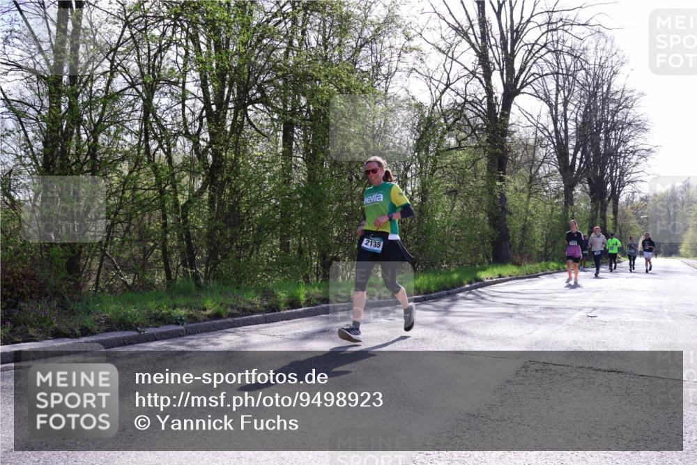 12.04.2026 - 45. Internationalen Wilhelmsburger Insellauf Yannick Fuchs http://msf.ph/oto/9498923 12.04.2026 10:59:36 Laufen 2135 meine-sportfotos.de