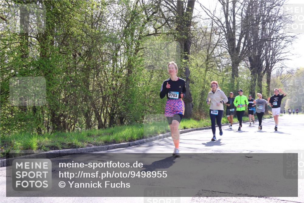 12.04.2026 - 45. Internationalen Wilhelmsburger Insellauf Yannick Fuchs http://msf.ph/oto/9498955 12.04.2026 10:59:39 Laufen 3703, 3844, 16, 1965, 2817, 2816 meine-sportfotos.de