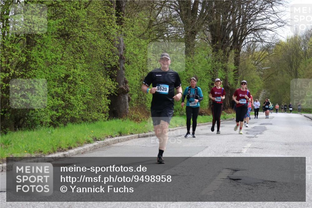 12.04.2026 - 45. Internationalen Wilhelmsburger Insellauf Yannick Fuchs http://msf.ph/oto/9498958 12.04.2026 13:13:14 Laufen 5520, 2340, 2944, 2945 meine-sportfotos.de