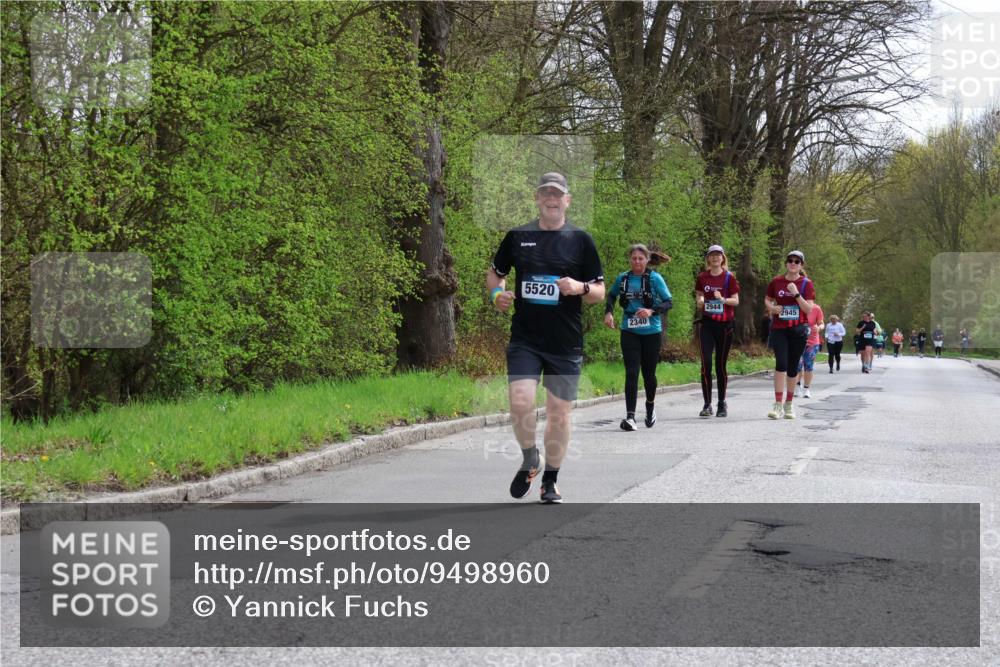 12.04.2026 - 45. Internationalen Wilhelmsburger Insellauf Yannick Fuchs http://msf.ph/oto/9498960 12.04.2026 13:13:14 Laufen 5520, 2340, 2944, 2945 meine-sportfotos.de