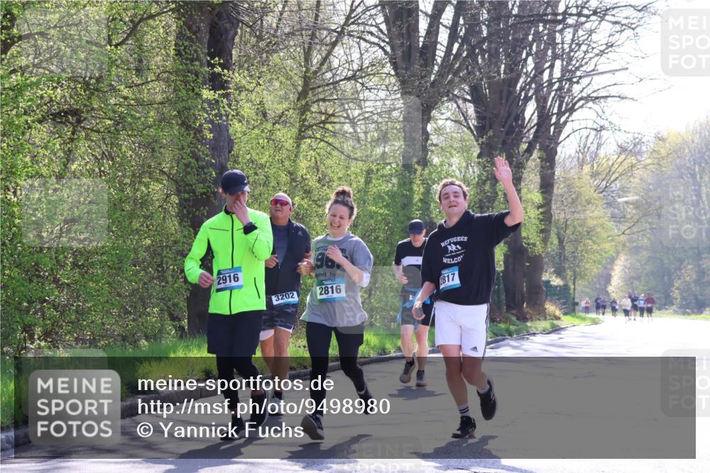 12.04.2026 - 45. Internationalen Wilhelmsburger Insellauf Yannick Fuchs http://msf.ph/oto/9498980 12.04.2026 10:59:42 Laufen 2916, 3202, 96, 2816, 2817 meine-sportfotos.de