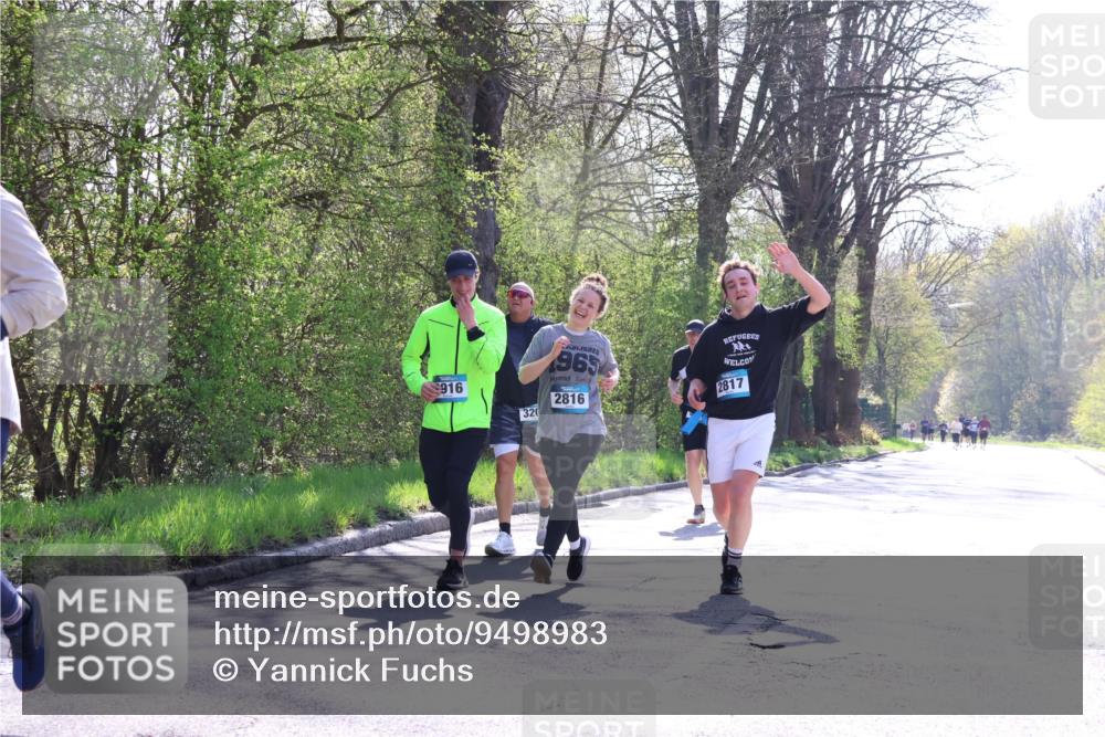 12.04.2026 - 45. Internationalen Wilhelmsburger Insellauf Yannick Fuchs http://msf.ph/oto/9498983 12.04.2026 10:59:42 Laufen 916, 320, 963, 2816, 2817 meine-sportfotos.de