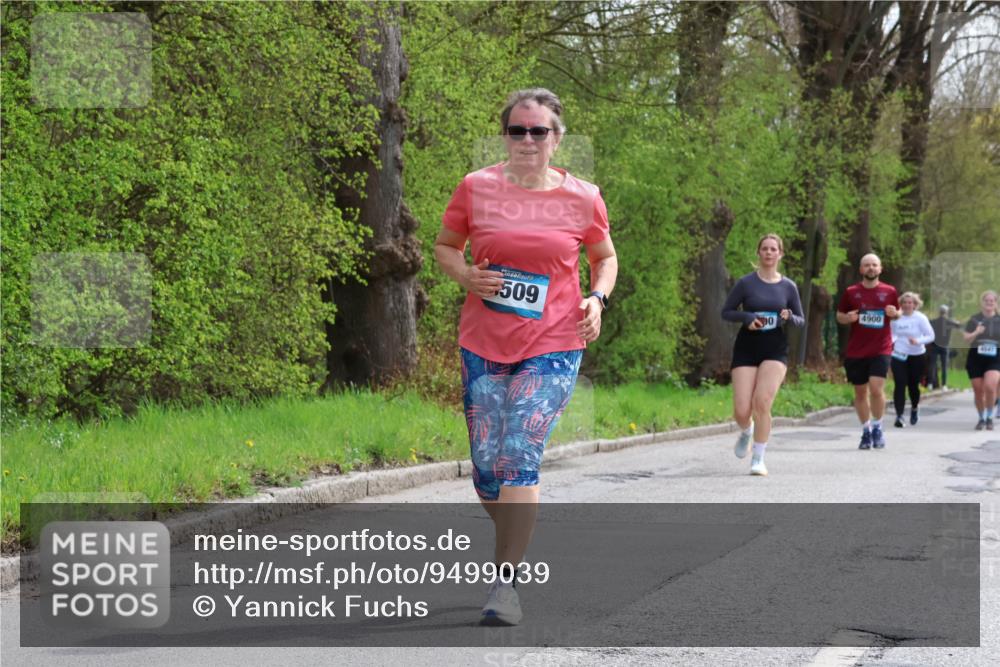 12.04.2026 - 45. Internationalen Wilhelmsburger Insellauf Yannick Fuchs http://msf.ph/oto/9499039 12.04.2026 13:13:22 Laufen 509, 0, 4900, 4047 meine-sportfotos.de