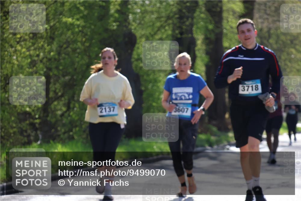 12.04.2026 - 45. Internationalen Wilhelmsburger Insellauf Yannick Fuchs http://msf.ph/oto/9499070 12.04.2026 11:00:15 Laufen 2137, 3607, 3718 meine-sportfotos.de