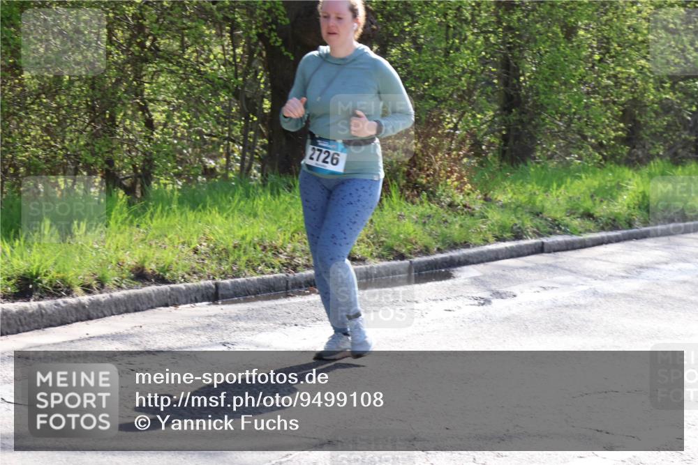 12.04.2026 - 45. Internationalen Wilhelmsburger Insellauf Yannick Fuchs http://msf.ph/oto/9499108 12.04.2026 11:00:50 Laufen 2726 meine-sportfotos.de