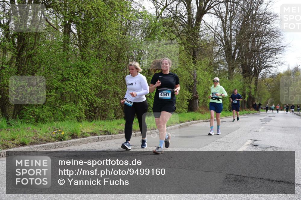 12.04.2026 - 45. Internationalen Wilhelmsburger Insellauf Yannick Fuchs http://msf.ph/oto/9499160 12.04.2026 13:13:37 Laufen 442, 4547, 447, 3981 meine-sportfotos.de