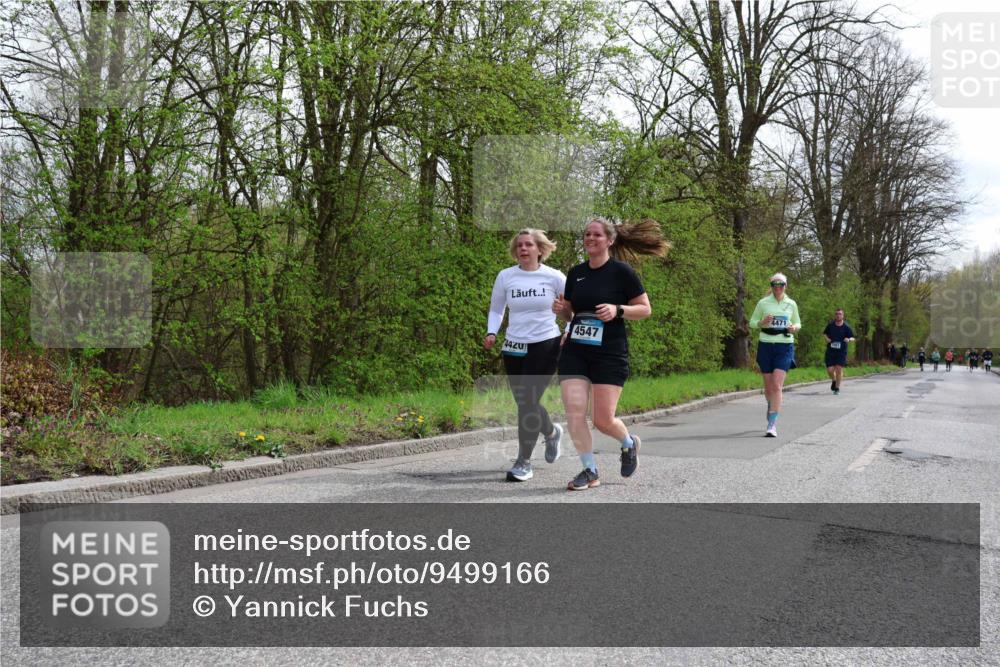 12.04.2026 - 45. Internationalen Wilhelmsburger Insellauf Yannick Fuchs http://msf.ph/oto/9499166 12.04.2026 13:13:37 Laufen 442, 4547, 4471 meine-sportfotos.de