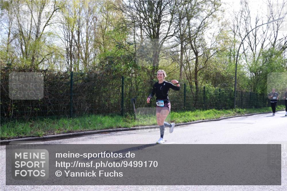 12.04.2026 - 45. Internationalen Wilhelmsburger Insellauf Yannick Fuchs http://msf.ph/oto/9499170 12.04.2026 11:05:12 Laufen 4614 meine-sportfotos.de