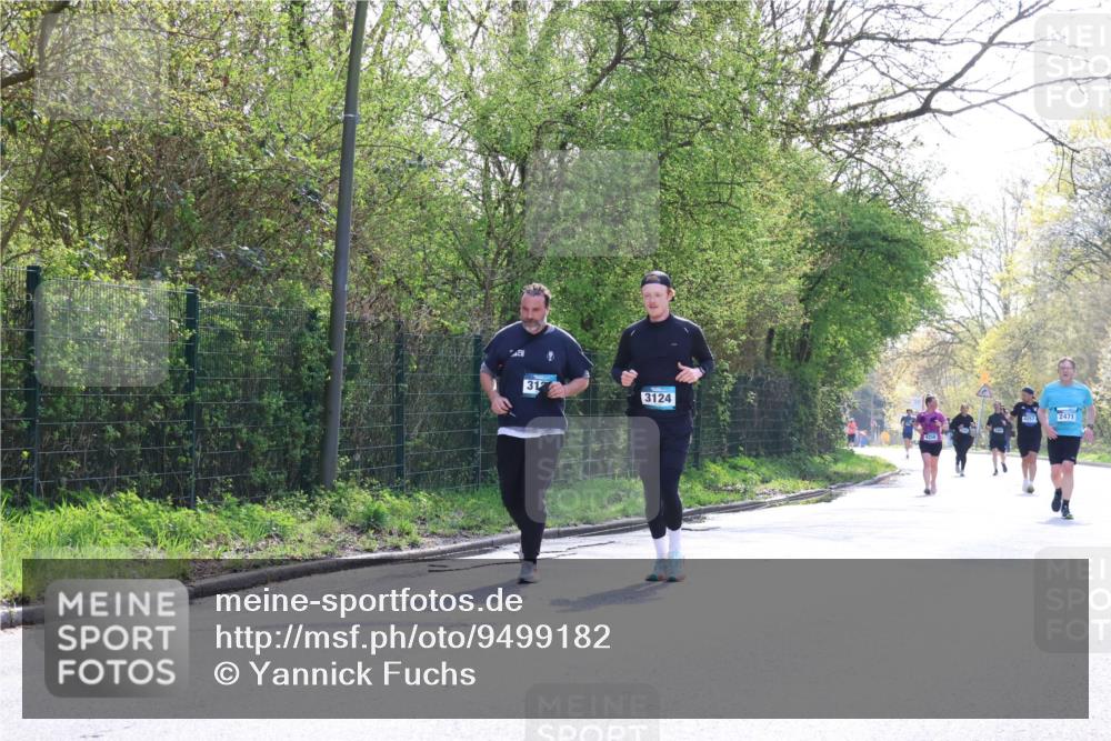 12.04.2026 - 45. Internationalen Wilhelmsburger Insellauf Yannick Fuchs http://msf.ph/oto/9499182 12.04.2026 11:05:13 Laufen 312, 3124, 2471 meine-sportfotos.de